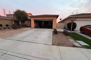 1327 Black Diamond Dr, Beaumont, CA 92223 - Photo 2