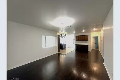 21047 Runnymede Street, Canoga Park, CA 91303 - Photo 8