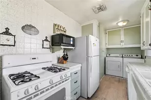 5045 La Sena, Baldwin Park, CA 91706 - Photo 10