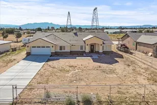 17375 Redding St, Hesperia, CA 92345 - Photo 2
