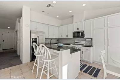 565 Rosalinda Drive, Oxnard, CA 93030 - Photo 8