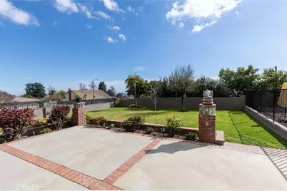680 W Byron Court, Upland, CA 91784 - Photo 10