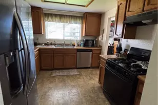 107 E Baseline, San Dimas, CA 91773 - Photo 24