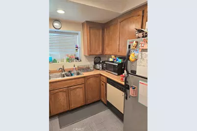 107 E Baseline, San Dimas, CA 91773 - Photo 36