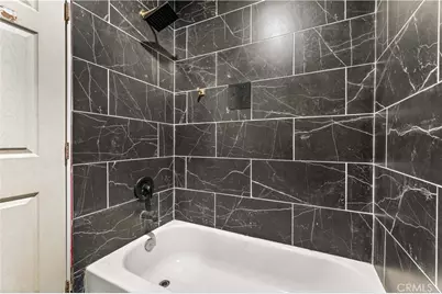 1218 W 69th, Los Angeles, CA 90044 - Photo 10