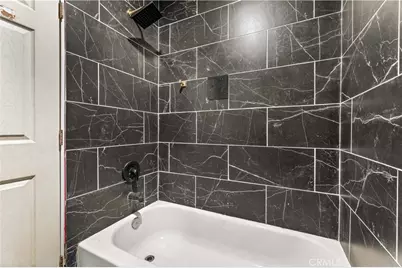 1218 W 69th, Los Angeles, CA 90044 - Photo 10