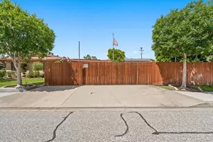 27196 10th St, Highland, CA 92346 - Photo 28