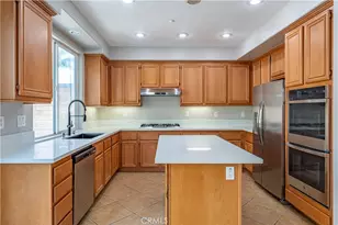 16498 Medinah, Fontana, CA 92336 - Photo 20