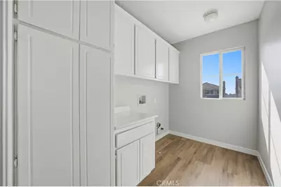 16498 Medinah, Fontana, CA 92336 - Photo 40