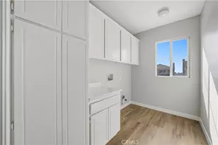 16498 Medinah, Fontana, CA 92336 - Photo 40