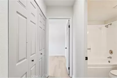 4063 Honeysuckle Street, Riverside, CA 92501 - Photo 14