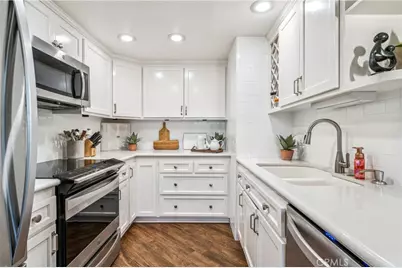 135 E Cypress Avenue, Redlands, CA 92373 - Photo 16