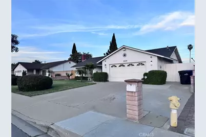 2839 S Castle Harbour, Ontario, CA 91761 - Photo 2