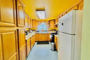 812 E 8th St, Long Beach, CA 90813 - Photo 12