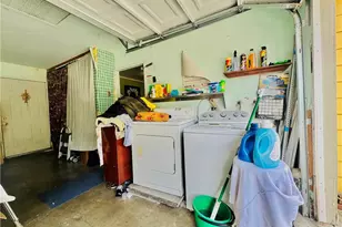 812 E 8th St, Long Beach, CA 90813 - Photo 28