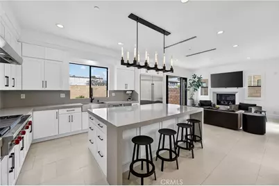 10421 Saint Anna Place, Fountain Valley, CA 92708 - Photo 20