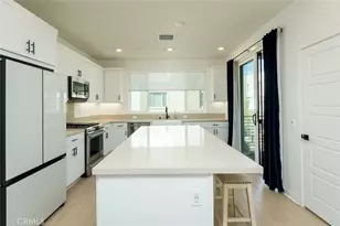 26938 Tanager Ln, Valencia, CA 91381 - Photo 6
