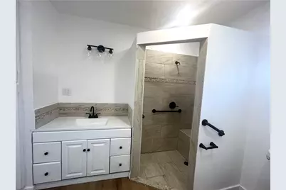 329 W Maitland, Ontario, CA 91762 - Photo 16