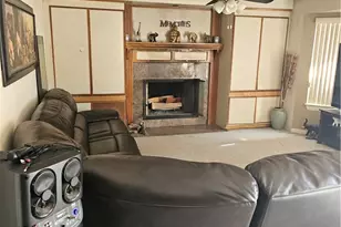 18141 Country Glen Ln, Victorville, CA 92395 - Photo 6