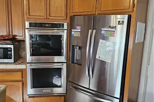 18141 Country Glen Ln, Victorville, CA 92395 - Photo 2