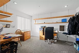 14927 Sydney Ave, Fontana, CA 92336 - Photo 20