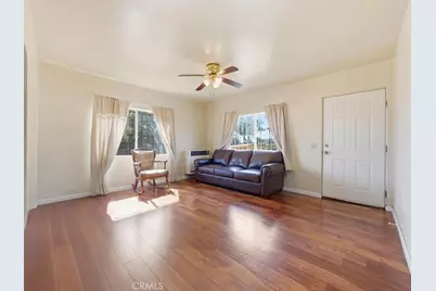 708 S Eastern Avenue, Los Angeles, CA 90022 - Photo 26