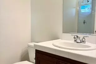 3374 Crosspointe Ct, Simi Valley, CA 93065 - Photo 22
