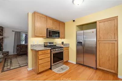 313 Greenspot, Big Bear City, CA 92314 - Photo 10