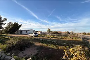 13958 Sage, Oak Hills, CA 92344 - Photo 1