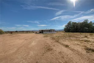 47631 Valley Center, Newberry Springs, CA 92365 - Photo 34