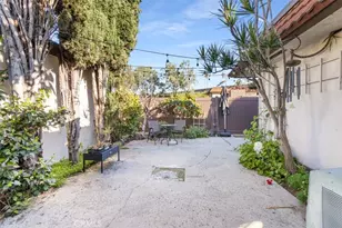 1425 N Parkhaven, Anaheim, CA 92801 - Photo 42