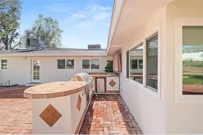 1208 E 42nd, San Bernardino, CA 92404 - Photo 32