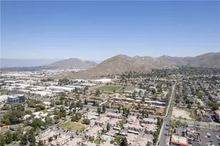 1317 Massachusetts Ave, Riverside, CA 92507 - Photo 30