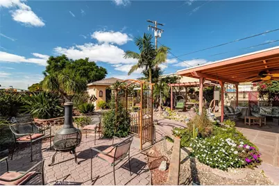 10180 Redwood, Fontana, CA 92335 - Photo 30