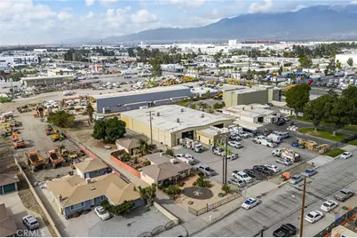 10180 Redwood, Fontana, CA 92335 - Photo 48