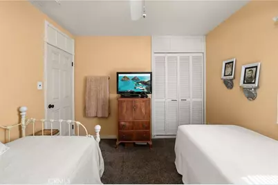 10180 Redwood, Fontana, CA 92335 - Photo 24