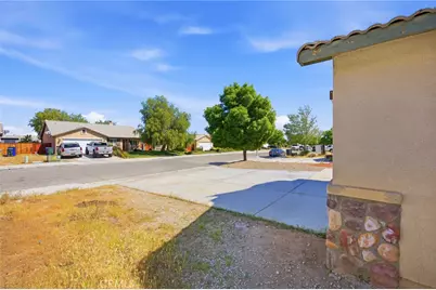 11735 Star, Adelanto, CA 92301 - Photo 6