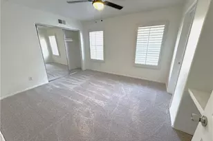 28931 Canyon Oak Pl, Saugus, CA 91390 - Photo 18