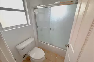 28931 Canyon Oak Pl, Saugus, CA 91390 - Photo 22