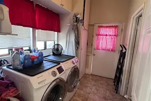 404 N 9th Ave, Upland, CA 91786 - Photo 10