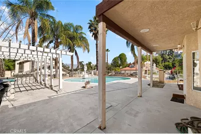 1677 Laurelwood Avenue, Colton, CA 92324 - Photo 36