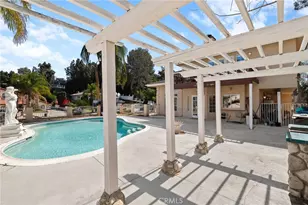 1677 Laurelwood Ave, Colton, CA 92324 - Photo 38