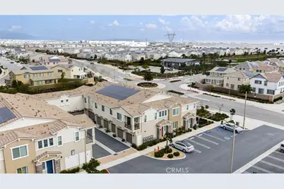 16680 Wyndham Lane #3, Fontana, CA 92336 - Photo 8