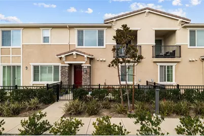 16680 Wyndham Lane #3, Fontana, CA 92336 - Photo 2