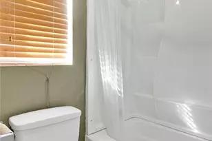 12620 Meadow St, Victorville, CA 92395 - Photo 32