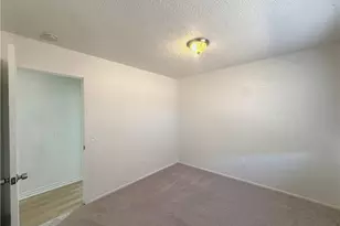 807 E Etiwanda Ave, Rialto, CA 92376 - Photo 14