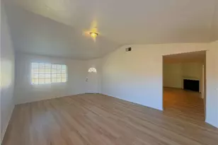 807 E Etiwanda Ave, Rialto, CA 92376 - Photo 4