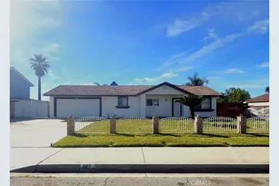 807 E Etiwanda Avenue, Rialto, CA 92376 - Photo 2