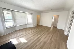 8712 S 11th Ave, Inglewood, CA 90305 - Photo 4