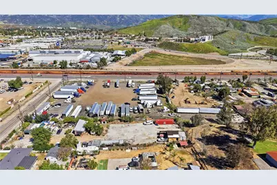 2035 W 1st, San Bernardino, CA 92407 - Photo 24